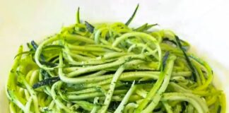 Squash/zucchini-pasta med persillepesto » Sund grøntsagspasta